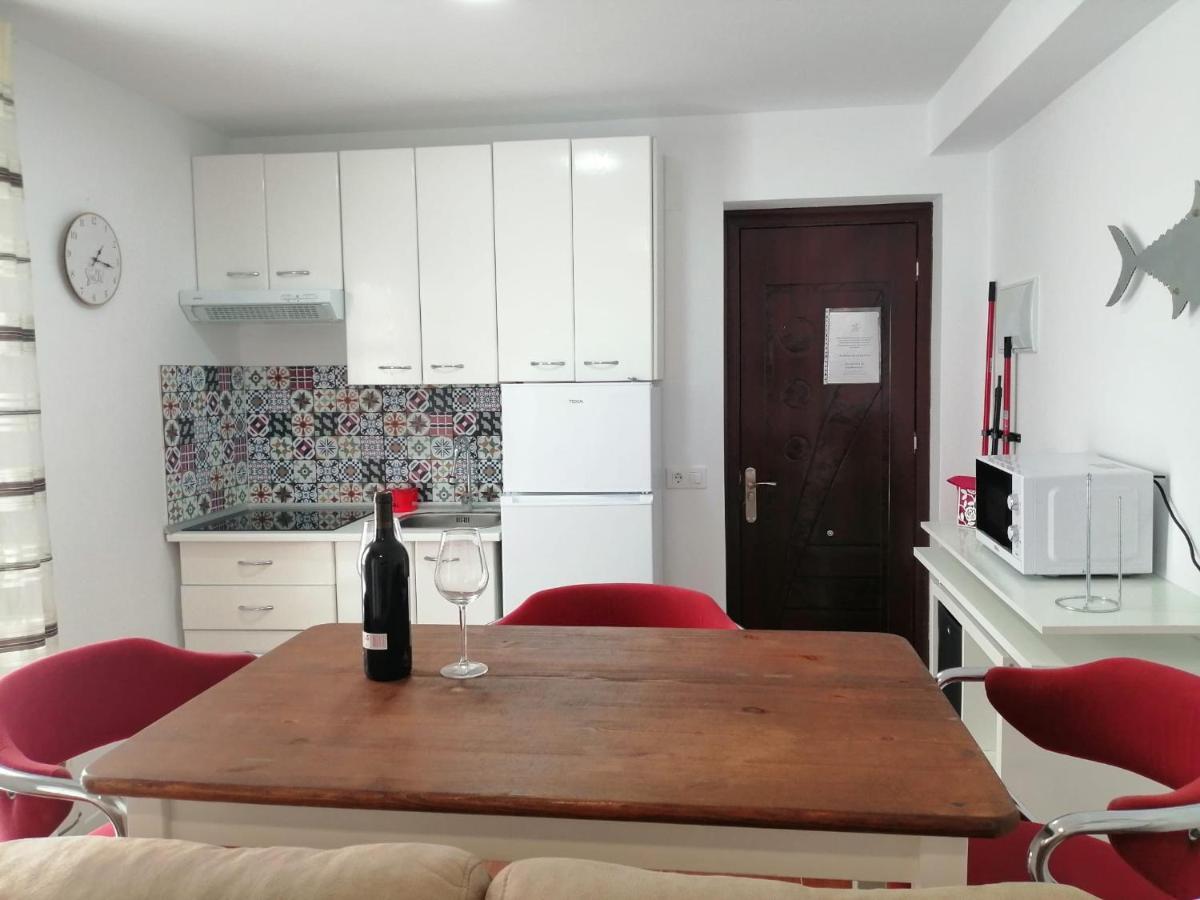 Tunidos House Apartamentos Barbate Exterior foto